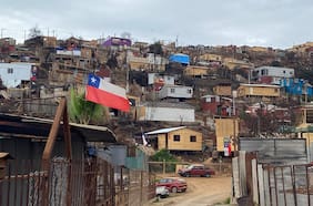 Plan de reconstrucción para Valparaíso: gobierno aún no termina las 170 medidas que anunció