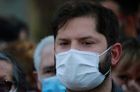 Seremi de Salud multó a Boric con $ 3,7 millones por incumplir medidas sanitarias en lanzamiento de campaña