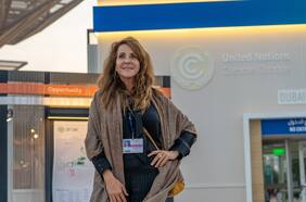 Por primera vez activista chilena es nombrada “Guardiana de la naturaleza” por la organización medioambiental más importante del mundo