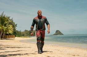 Código: Traje Rojo llega al streaming: dónde ver la cinta navideña con Dwayne Johnson y Chris Evans