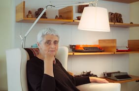Ana María del Río: “Hay tías y parientes que han quemado mis libros en el jardín”