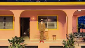 Con bar, terraza e invitados: cómo es “La Casita” de Bad Bunny, uno de los puntos clave de su show en Chile