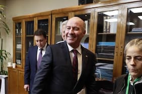 Comisión de Hacienda del Senado aprueba megarreforma: invariabilidad por tramos, tasa corporativa en 23% y crédito al empleo focalizado