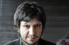 Reedición de Facsímil: Alejandro Zambra vuelve a dar la prueba