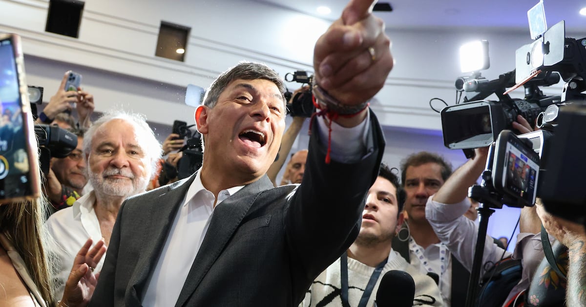 El fenómeno Parisi: cómo un outsider remodela la contienda presidencial chilena