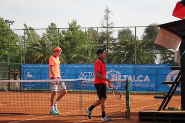 Alejandro Tabilo y Nicolás Jarry enfrentándose en Talca.