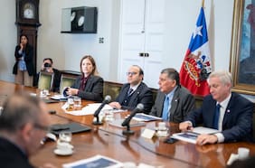 Gobierno decreta emergencia preventiva en 10 regiones por sistema frontal que traerá lluvias intensas, viento y nieve