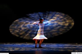 Moses Pendleton, director de Momix: “Tanto Neruda como esta compañía buscan lo extraordinario oculto en lo común”