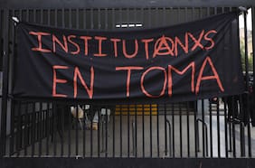 Plan de infraestructura: la apuesta del gobierno para frenar las movilizaciones de los liceos de Santiago