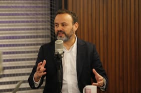Diputado Bernales (PL) y AC contra Grau: “A los colegas del PDG, creo que es importante que no pisen el palito”