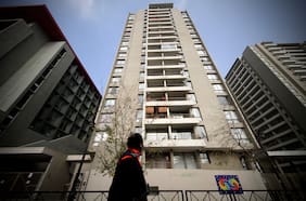 Mercados de viviendas usadas al cierre de 2023: cae el valor de las propiedades en venta y el precio de los arriendos sube