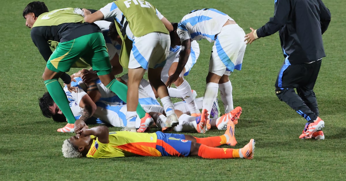 Ahora fue contra Colombia tras clasificar a la final: las nuevas burlas de Argentina en el Mundial Sub 20