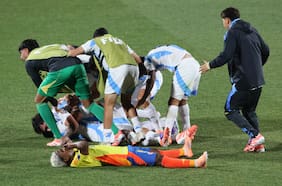 Ahora fue contra Colombia tras clasificar a la final: las nuevas burlas de Argentina en el Mundial Sub 20
