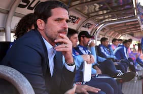 Tras las nuevas lesiones en la U: el complejo puzzle que debe armar Fernando Gago para romper el maleficio de El Salvador