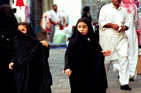 Autoridades de Arabia Saudita vetan visitas de mujeres a la tumba de Mahoma