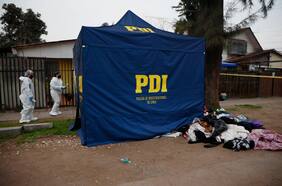 Encuentran cuerpo de recién nacido entre la basura en Recoleta