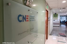 CNE afirma que colaborará con auditoría anunciada por la Contraloría tras error en cálculo de tarifas de la luz