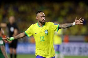 El mensaje de Neymar tras convertirse en el máximo goleador de Brasil: “No soy mejor que Pelé por haberlo superado en este récord”