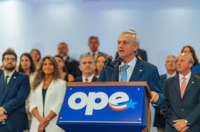 “Tenemos el equipo completo”: Kast presenta a su equipo de delegados presidenciales y subsecretarios con mayoría de independientes