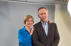 La sesión fotográfica de Matthei para afianzar respaldo de los candidatos al Congreso de Chile Vamos