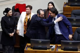 Senado rechaza acusación constitucional contra el exministro Nicolás Grau por amplio margen
