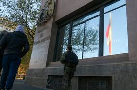 Alarma de hackeo, política exterior y los dardos al gobierno por no decretar estado de excepción en el norte: Defensa entra en estado de alerta por filtración de correos del Estado Mayor Conjunto