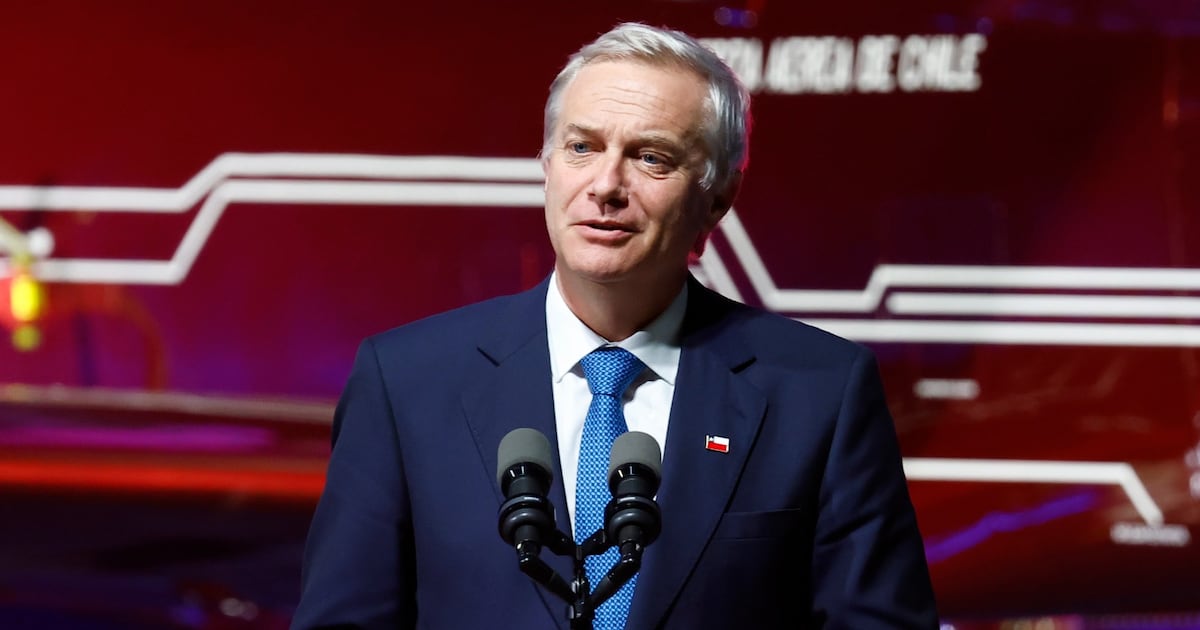 Gobierno presenta megarreforma para reactivar economía y reconstruir zonas afectadas