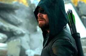 Stephen Amell abrió la puerta para más apariciones de su versión de Green Arrow