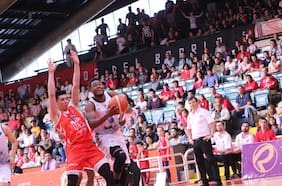 Las competencias de básquetbol en Chile volverán recién en 2021