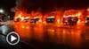 Al menos 10 microbuses destruidos por voraz incendio en terminal de Villa Alemana