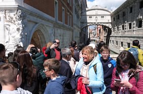 “Receta para el desastre”: confusión y protestas en el primer día de la tarifa turística de Venecia
