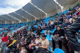 Refugio en Iquique: personas llegan al estadio Tierra de Campeones por alerta de tsunami