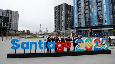Diputados denuncian en Fiscalía la organización de Santiago 2023 y piden “determinar la eventual existencia de delitos”