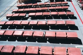 Producción de cobre: yacimientos caen 11% en promedio a septiembre, tras menor ley de mineral y efectos climáticos