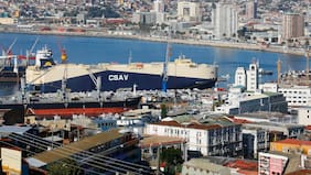 Precios de fletes marítimos suben por tercera semana consecutiva y se anticipa impacto relevante para Chile