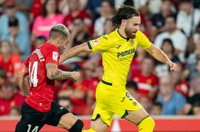 Técnico de Villarreal elogia el estreno de Ben Brereton en LaLiga