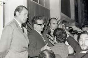 Los archivos secretos de Aylwin: ““¡Usted tiene que escoger, Presidente! No puede estar bien con el MIR y pretender estarlo con nosotros”