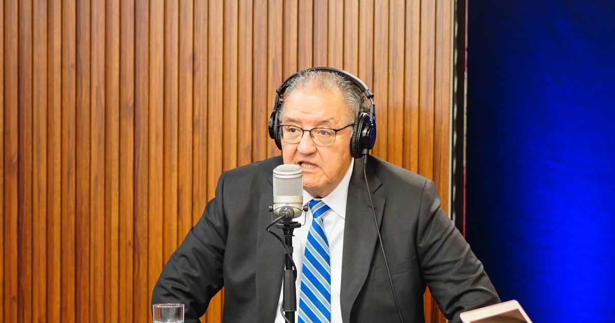 Huenchumilla advierte que “sería un profundo error político” que Frei apoye a Mattehi