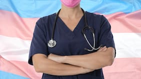 Las barreras que enfrentan los hombres trans en consultas ginecológicas