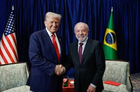 Lula y Trump acuerdan continuar las negociaciones sobre los aranceles contra Brasil