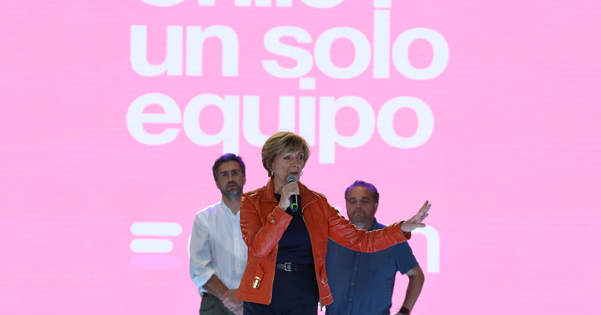 Matthei desafía a Kast y Jara en Concepción: cierre de campaña marcado por tensiones y promesas de orden