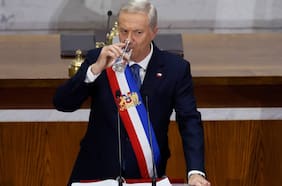 Kast afirma que “el empleo hoy día está en cifras que no hayamos visto nunca”: falso ❌
