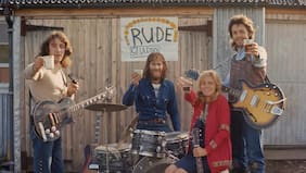 “Vivíamos con lo justo”: el mundo de Wings y Paul McCartney vuelve a volar en una historia oral