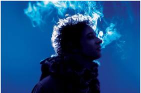 “¿Puedo parar a fumar?”: así se hizo la portada de Bocanada de Gustavo Cerati