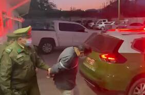 Aprehenden a sujeto que amenazaba con arma de guerra a transeúntes en San Francisco de Mostazal