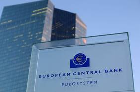 Al igual que la Fed y el BOE: el Banco Central Europeo sube la tasa y adelanta más subidas “significativas”