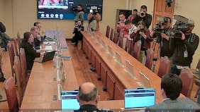 “Veo poca disposición de colaboración”: comisión revisora de AC contra Pardow suspende sesión tras ausencia de invitados