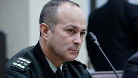 Director nacional de Gendarmería remueve a dos funcionarios y suspende a otros dos tras liberación errónea de sujeto desde el Centro de Justicia