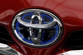 No cede el trono: Toyota sigue siendo el fabricante que más vende en el mundo