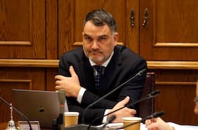 “No comprar parafina todavía”: la recomendación de Macaya en medio de la discusión de medidas de mitigación por alzas en combustibles